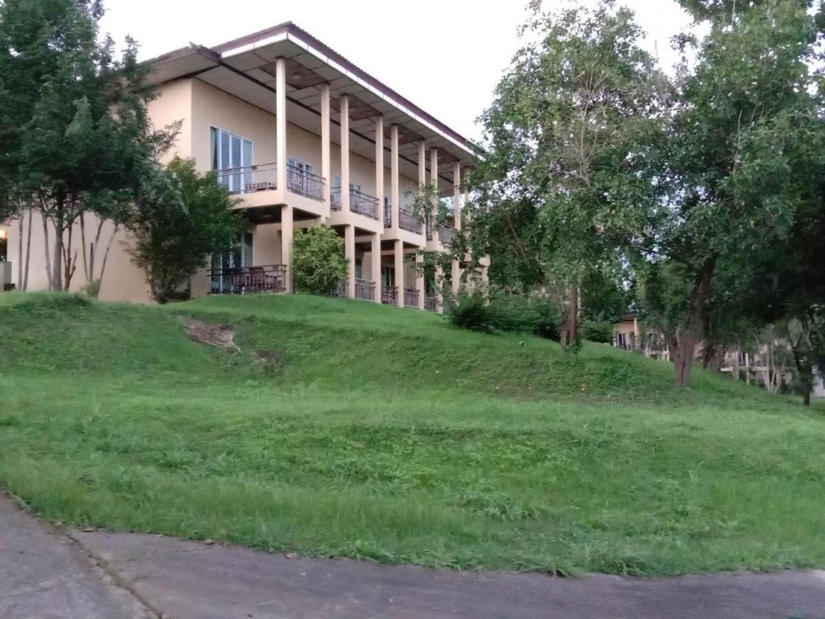 Nakakiri Resort & Spa Hin Dat Exterior foto